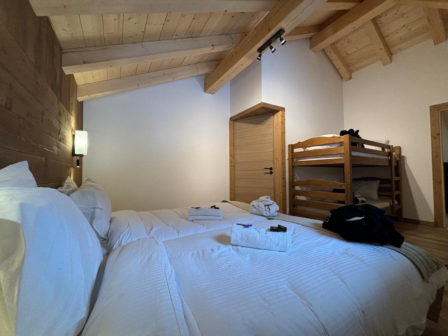 Chalets, Les Crozats Montriond Buitenkant foto